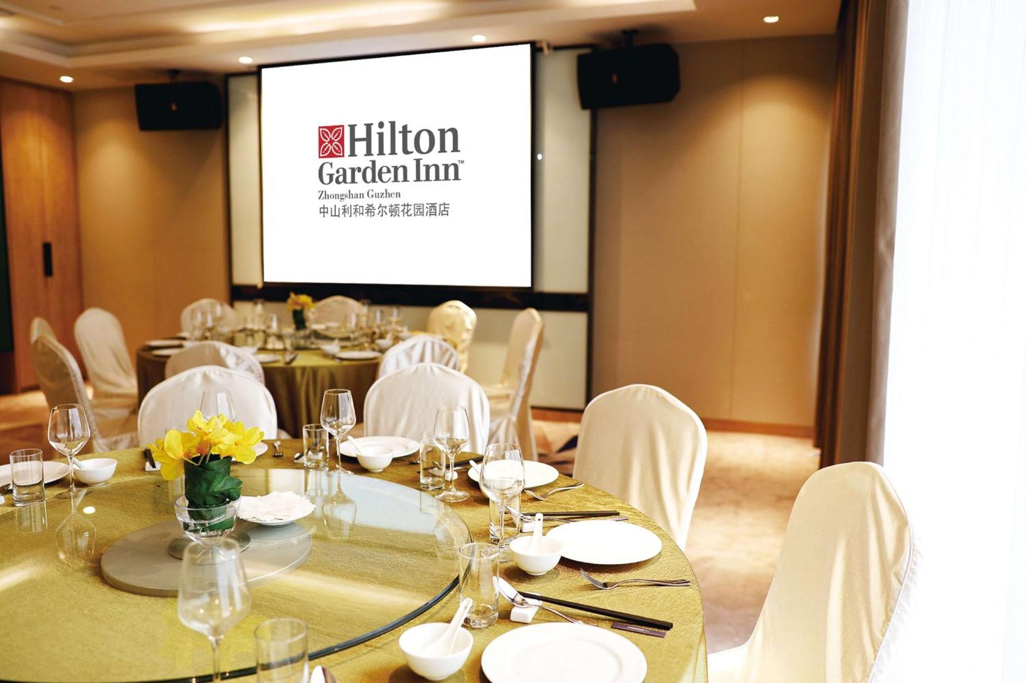 Hilton Garden Inn Zhongshan Guzhen Extérieur photo