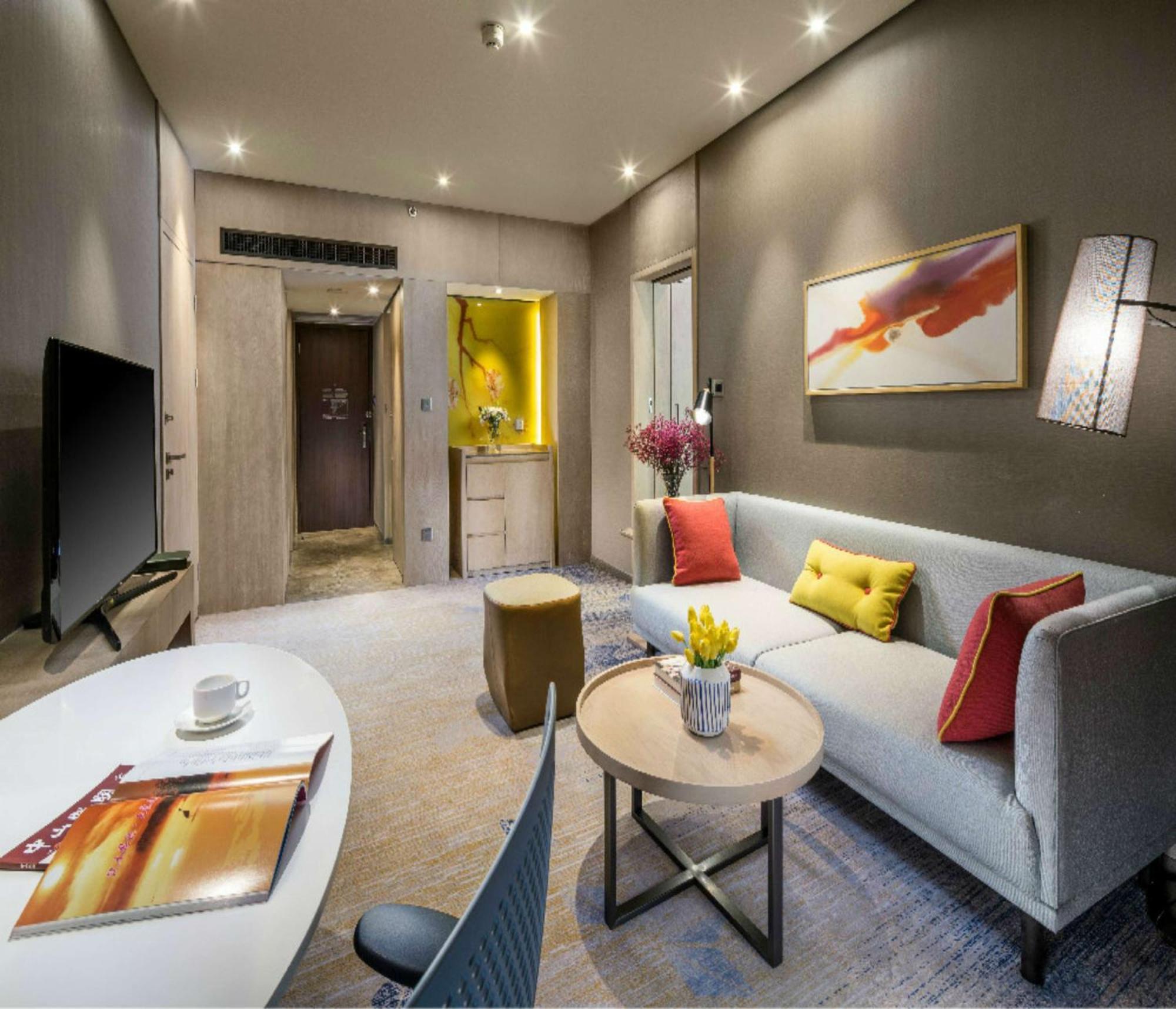 Hilton Garden Inn Zhongshan Guzhen Extérieur photo